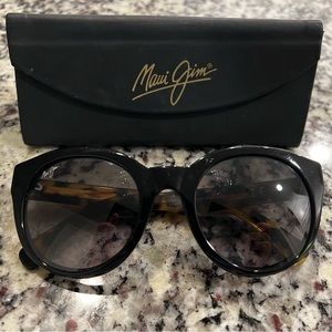 Like new Maui Jim sunglasses